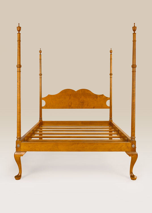 Queen Anne Four Poster Bed Image