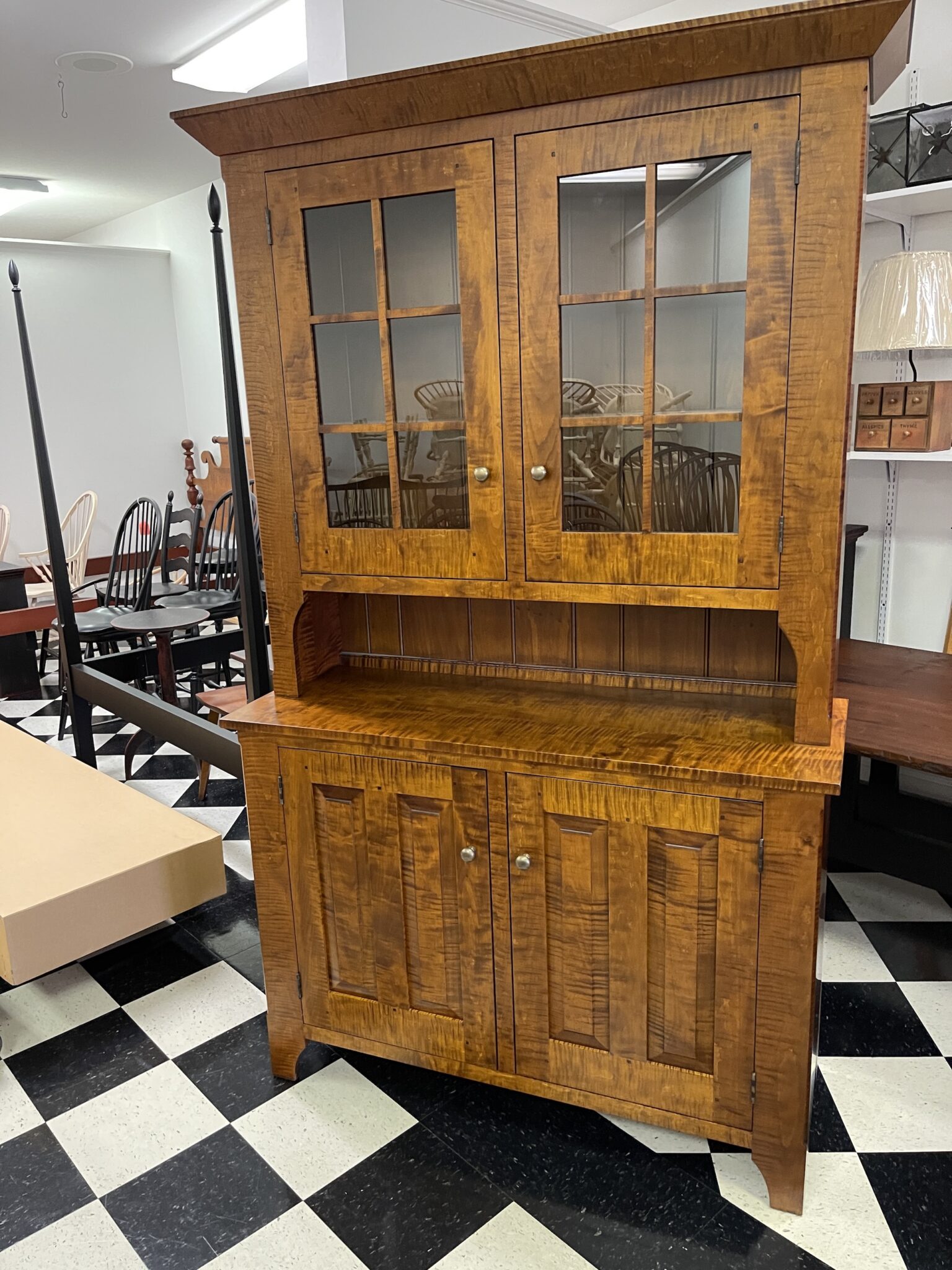 Tiger Maple Wood Simpsonville Hutch Image