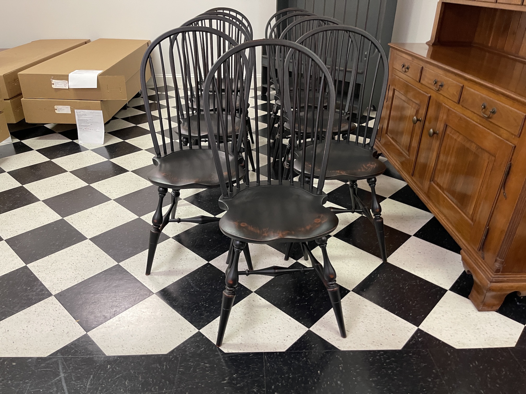 Set of 9 Historical Bow Back Windsor Side Chairs Image