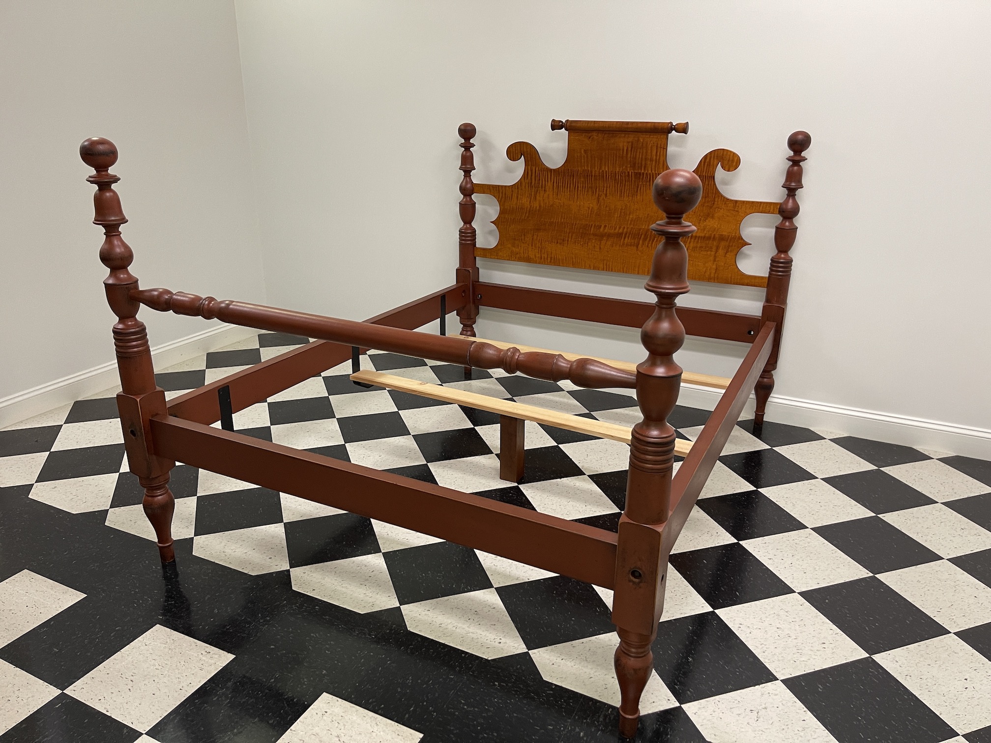 Queen Size Historical Charleston Bell and Ball Bed Mixed Finish Image