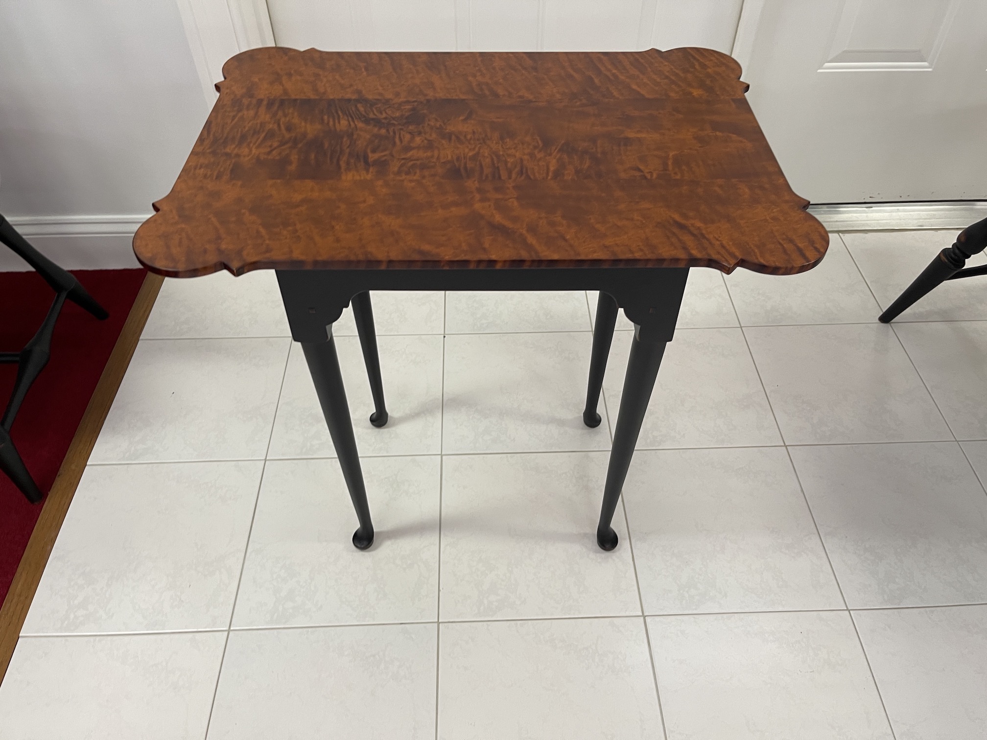 Porringer Tea Table Tiger Maple Top Antique Black over Red Base New Model Image
