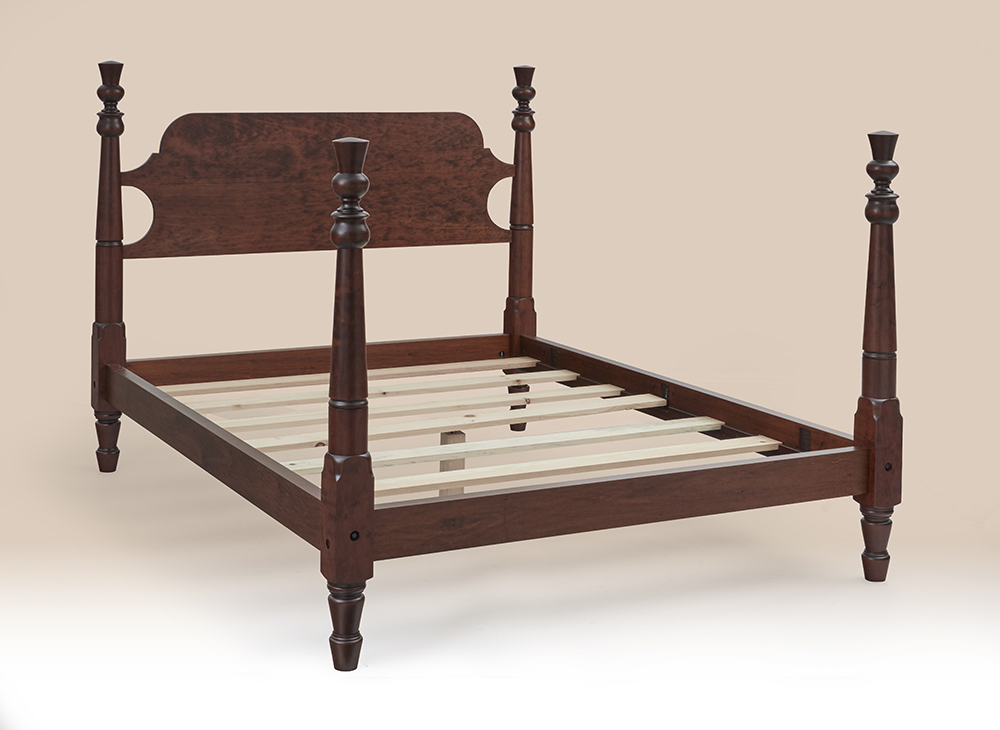 Antique Style Bed Image