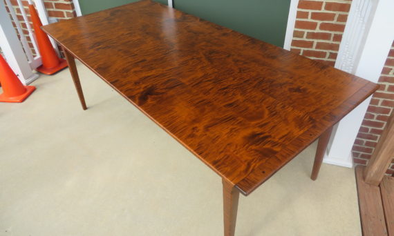 tiger maple wood Pennsylvania Table